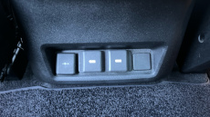 Land Rover Discovery 3.0 D300 Metropolitan Edition 5dr Auto Diesel Station Wagon